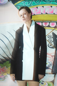 00028-shang-xia-spring-2024-ready-to-wear-credit-brand.thumb.jpg.68d4e51c0323296961f6558f5c03fa58.jpg