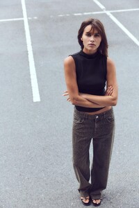00327242505-p.jpg