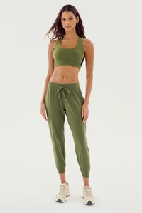 02_LEXI_RIGOR_BRA_A6045_AIRWEIGHT_JOGGER_7_8_PIPING_E2076_OL (1).jpg