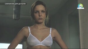 1607356789_5-p-okhrannik-dlya-docheri-film-29.jpg.97e2af2ef69757c2c326baba320a58c3.jpg