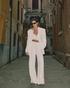 [2024.09.05] izabelgoulart_458292092_399503942855883_3641365882226131055_n.jpg