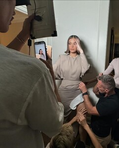 [2024.09.12] haileesteinfeld_457623926_1295155098314882_6594026986768649535_n.jpg