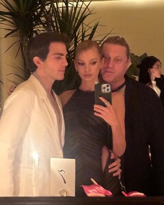 [2024.09.12] stellamaxwell_459084340_843575667908671_912012928599108734_n.jpg