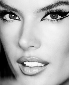 [2024.09.17] alessandraambrosio_460501517_18460599682000670_6854657150646958612_n.jpg