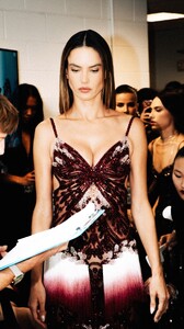 [2024.09.19] alessandraambrosio_rafaelanassam_3460922002598505642.jpg