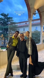 [2024.09.19] sofiaresing_3460081458859308240.jpg