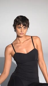 2024_09.22victoriassecret_164A3B24888026B8453D530511A281B1_video_dashinit.thumb.jpg.3527fbf4f3eb99a3a036f1a2242330de.jpg