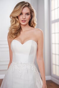 221210_ivory_d.2000.jpg