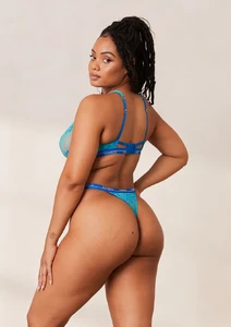 2CobaltBlueLuxeBalconyBra_Thong-Essence.webp