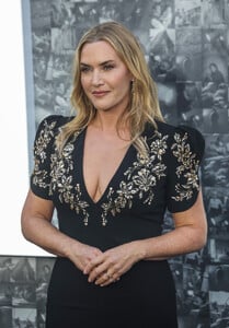 509930282_kate-winslet-lee-009.jpg