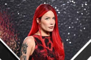 511767757_halsey-48.jpg