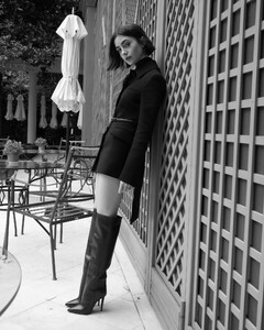 511943976_lily5-3.jpg