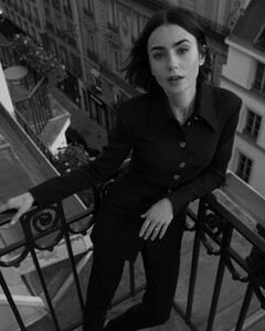 511944015_lily5-8.jpg