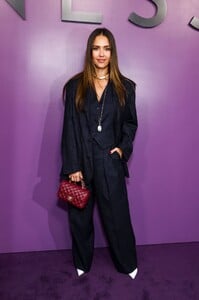 512017852_jessica-1.jpg