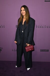 512017863_jessica-7.jpg