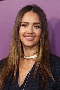 512019532_jessica2-4.jpg