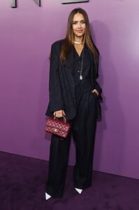 512019557_jessica2-9.jpg