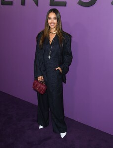 512037435_jessica3-1.jpg
