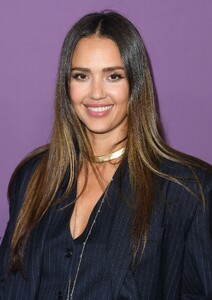512037465_jessica3-7.jpg