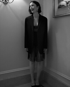 512168039_lily6-5.jpg