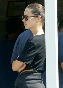 512335534_zibeno7-for-hqcelebcorner-net_07.thumb.jpg.b149d767f07bdc080bea948424d705ab.jpg
