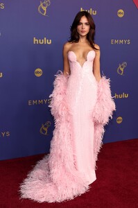 512895026_eiza-26.jpg