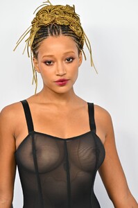 516282064_amandla_10.thumb.jpg.d0d1045c3c730047769ef47c1fb67cf2.jpg