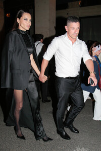 517476855_zibeno7-for-hqcelebcorner-net_07.jpg