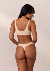 5VanilaEverydayComfort-Muriel.webp