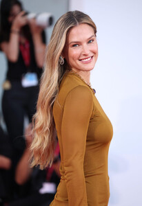 A68.thumb.jpg.83ffde9402efc0a1fa4396c5bb5746d6.jpg