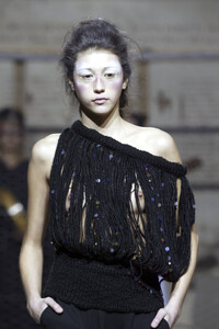 AlexsandroPalombo2003WomenRTW34.thumb.jpg.2e124eb4df207881727969cd710123f1.jpg