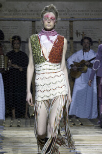 AlexsandroPalombo2003WomenRTW72.thumb.jpg.78affbef3c4cb60c468e060a42993423.jpg