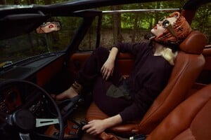 Aline_Weber_by_Yelena_Yemchuk_(Left_Hand_Drive_-_AnOther_Winter_2011)_10.thumb.jpg.5532828c04ad548aae9503e7fef0bc2b.jpg