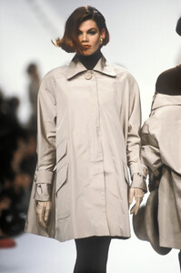 ChristianDior1991FW1.thumb.jpg.d384524a2afdcd0b7625fa9a3c0c4753.jpg