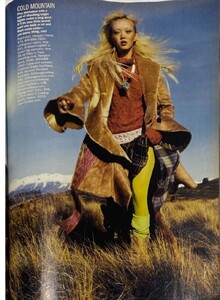 CosmoGIRL! - February 2005_0095.jpg