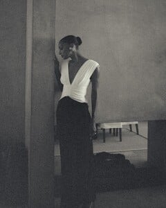 Discover the @jastookes edit. Where timeless meets bold modernity. (1).jpg