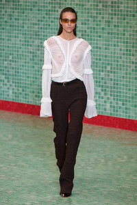 Emm Arruda Tory Burch Spring 2025 RTW NYFW 1.jpg