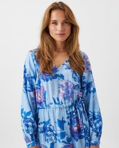 Galant_2993-Midi_Dress-227072993-3920_Placid_Blue-2_1440x1800.jpg