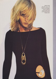 Halston_revisted_03.thumb.jpeg.18c30bcb2a5a2ac16207b0468d2e7a6c.jpeg