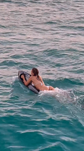 Hannah_Palmer_in_a_white_bikini_08032024__4_.thumb.png.4314b752734d09ef10af440ea056b92c.png