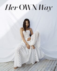 Harpers_Bazaar_USA_10_2024-110.jpg