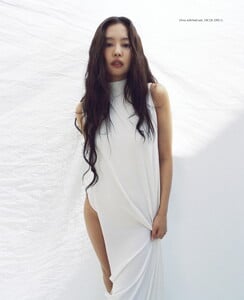 Harpers_Bazaar_USA_10_2024-115.jpg