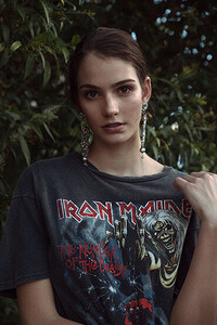 Holly-x-Angelica-Underhill-4.jpg