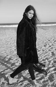 Holly-x-Elsa-Dillon-21.jpg