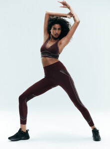 Imaan Hammam - Victorias-Secret-2024-VSX-Elevate-Contours-Plunge-Sports-Bra-Legging-Brown-5.jpg