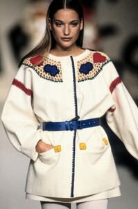JeanCharlesdeCastelbajac1994FW5.thumb.jpg.544ab238e7e7dbb63ba3bdeeba42e114.jpg
