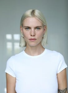 JuliaAlmendra1b4.thumb.jpg.b7e99062f137b586b0ff3f78af704d48.jpg