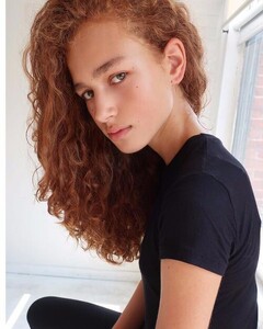 Lois-1y.jpg