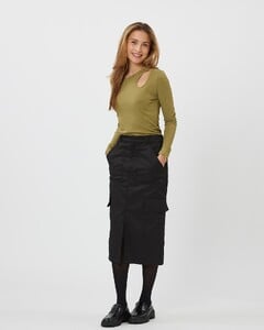 Luvie-Ls_2748_T-shirt-Long_Sleeved_T-shirt-221492748-0625_Boa-1_1280x1600.jpg
