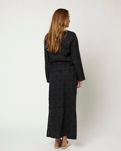 Maena_2962-Maxi_Skirt-230762962-999_Black-2_1440x1800.jpg